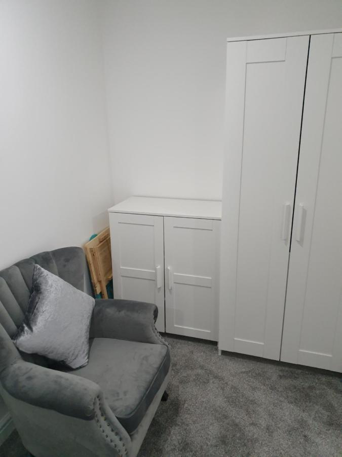 Beautiful Rooms Shaw St And Pine St Бери Екстериор снимка