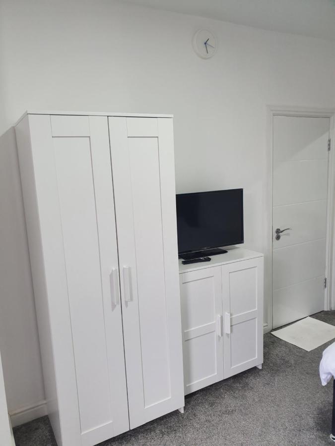 Beautiful Rooms Shaw St And Pine St Бери Екстериор снимка
