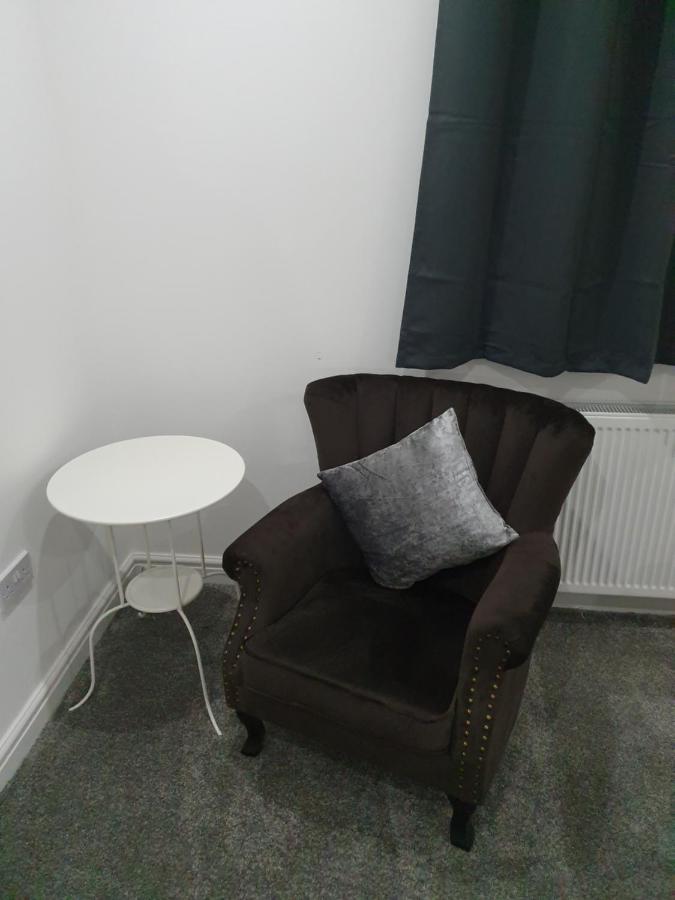 Beautiful Rooms Shaw St And Pine St Бери Екстериор снимка
