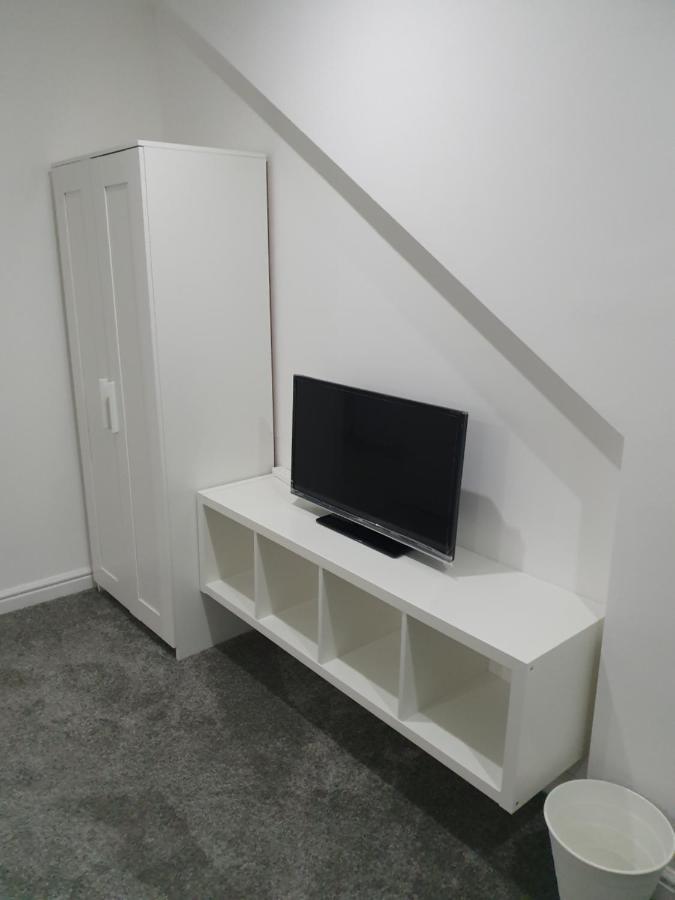 Beautiful Rooms Shaw St And Pine St Бери Екстериор снимка